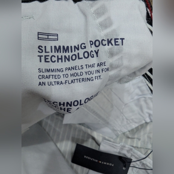 Tommy Hilfiger Striped Classic Stretch Short, Size 10 - Picture 8 of 11